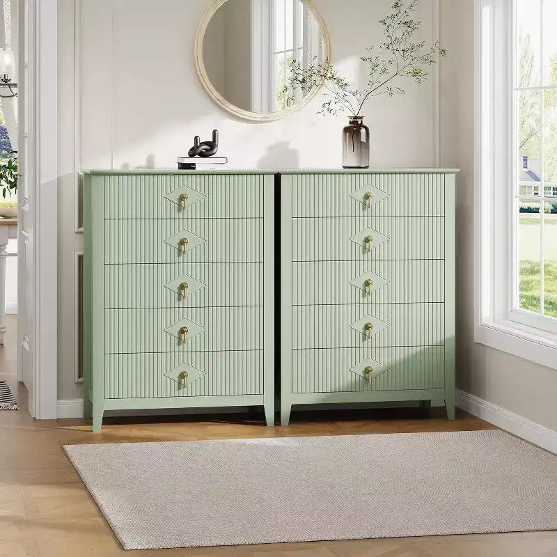 Commode cannelée, Organiseur moderne avec tiroirs profonds