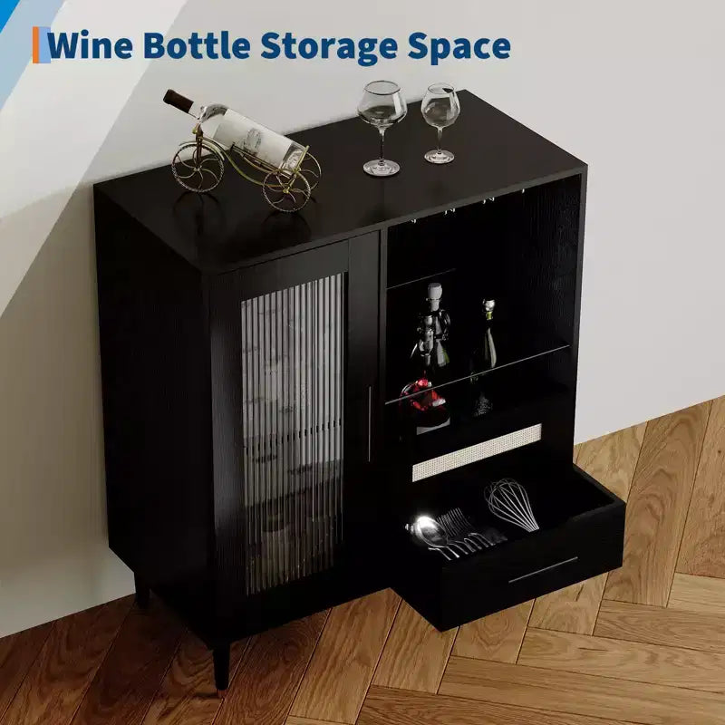 Meuble de rangement moderne pour cave à vin et mini-bar à café